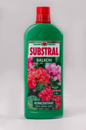 Substral tápoldat balkonnövényekhez 2 l